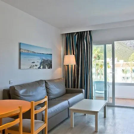 Puerto Azul Hotel 4*